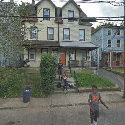 1036 Pine St, Darby, PA 19023