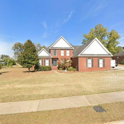 104 Oakwood Dr, Dothan, AL 36303