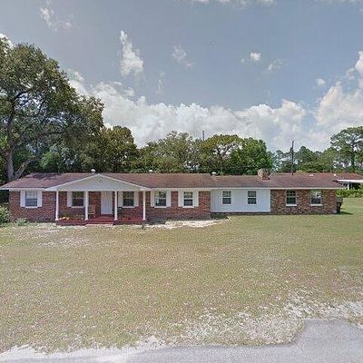 106 Maple Dr, Perry, FL 32347