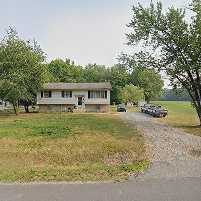 1072 Willow Grove Rd, Felton, DE 19943