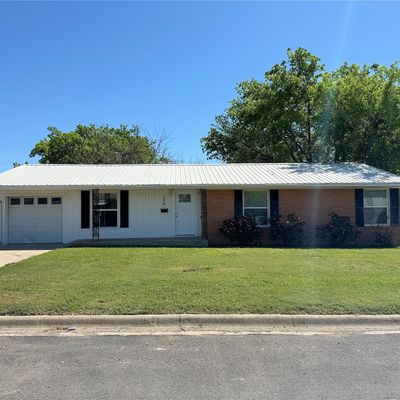 108 N Judd St, Fort Worth, TX 76108