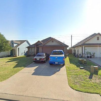 127 Briarwood Dr, Huntsville, TX 77320