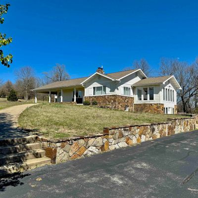 127 Oak Summit Dr, Mountain Home, AR 72653