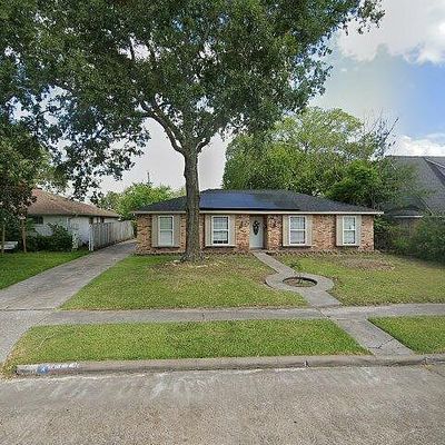 11111 Sagecrest Ln, Houston, TX 77089