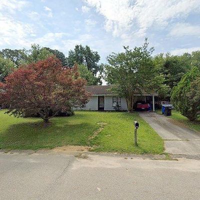 1125 Strathdon Ave, Fayetteville, NC 28304