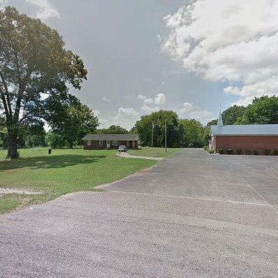 156 Moore Rd, Savannah, TN 38372