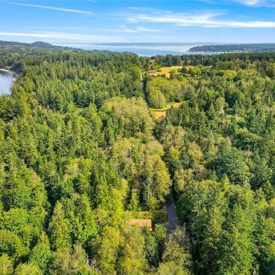 1662 S Nugent Rd, Lummi Island, WA 98262