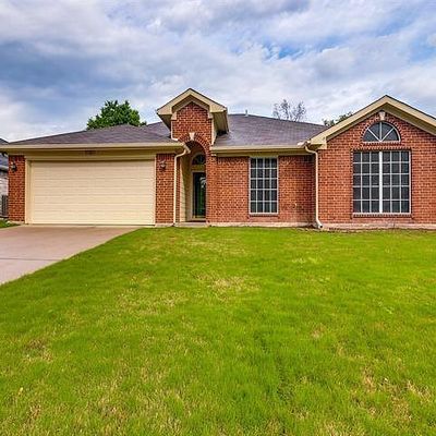 1705 Crestmeadow Ln, Mansfield, TX 76063