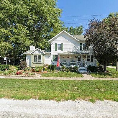 138 W 5 Th Ave, Woodhull, IL 61490
