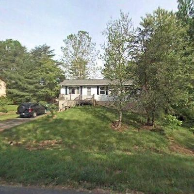 140 Debra Dr, Stafford, VA 22556