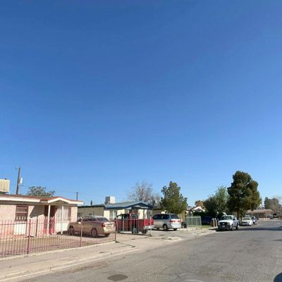 140 Marquita Ln, El Paso, TX 79915