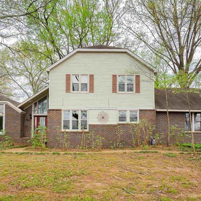 2104 Marietta Ave, Muscle Shoals, AL 35661