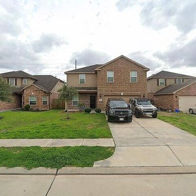 2118 Beach Bluff Rd, Richmond, TX 77469