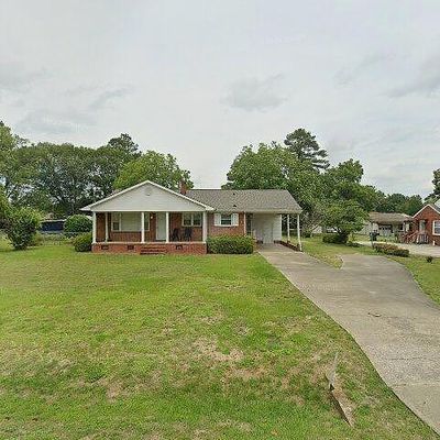 213 E New Hope Rd, Goldsboro, NC 27534