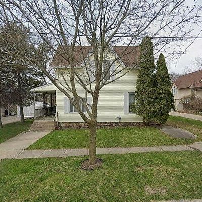 217 N Cherry St, Flushing, MI 48433