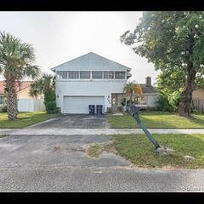 1906 Sw 82 Nd Ter, North Lauderdale, FL 33068