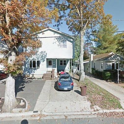 1911 Carroll Ave, Merrick, NY 11566