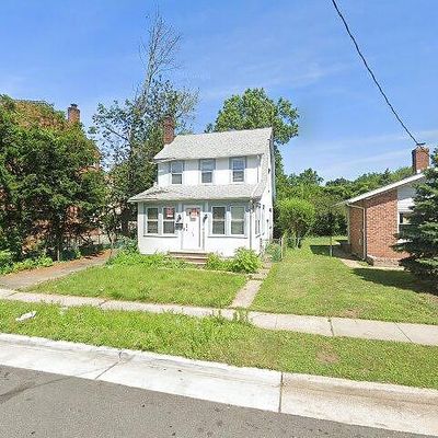 261 Elmwood Ave, Hempstead, NY 11550