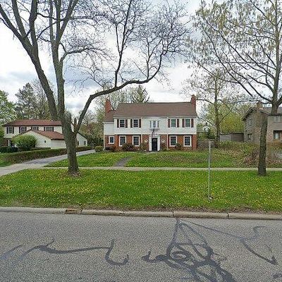 2739 Green Rd, Beachwood, OH 44122