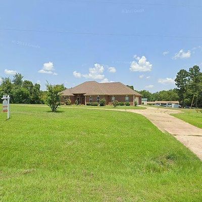 2780 Snake Creek Rd, Raymond, MS 39154