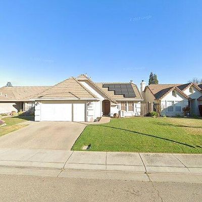 237 Dunsmuir Dr, Lodi, CA 95240