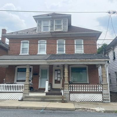 239 N 7 Th St, Bangor, PA 18013