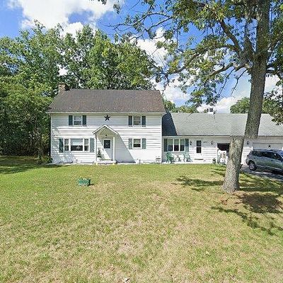 2403 Fairview Dr, Berkeley Springs, WV 25411