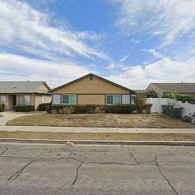 2430 Alexander St, Oxnard, CA 93033