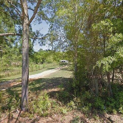 332 Cannon Dr, Laurel Hill, FL 32567