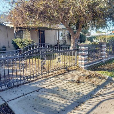 335 W Date Ave, Porterville, CA 93257