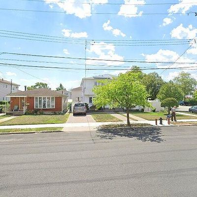 348 Jefferson Ave, Staten Island, NY 10306