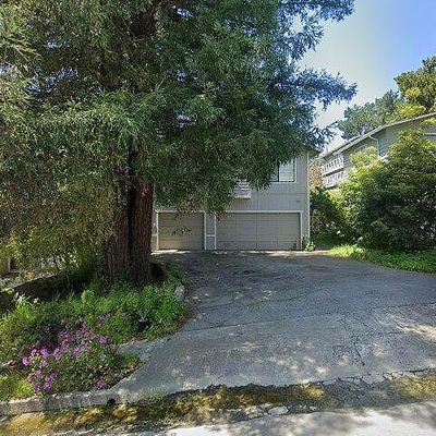 355 Avenue Portola, El Granada, CA 94018