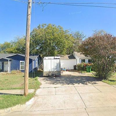 3616 Earle Dr, Haltom City, TX 76117