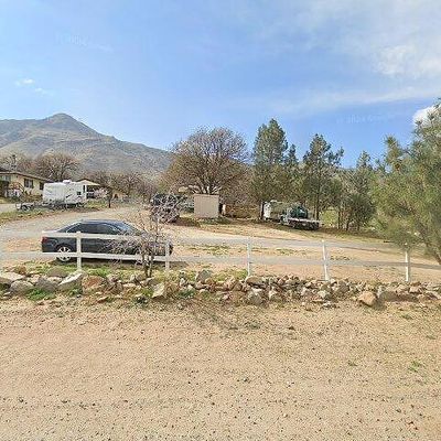 3817 Seclusion Rd, Lake Isabella, CA 93240