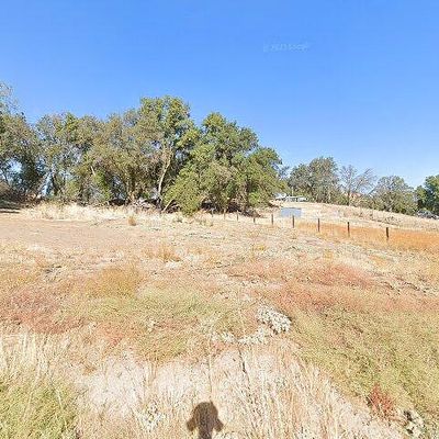 30289 Auberry Rd, Prather, CA 93651