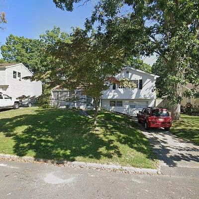 310 Spruce St, Absecon, NJ 08201