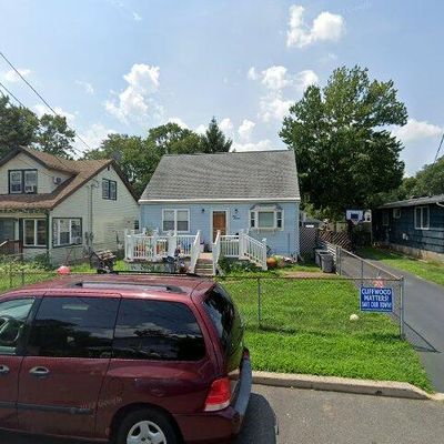 319 Elmwood Dr, Keyport, NJ 07735