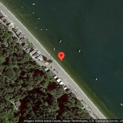 3200 Shoreline Dr, Camano Island, WA 98282