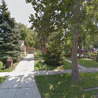 4315 Stanley Ave, Downers Grove, IL 60515
