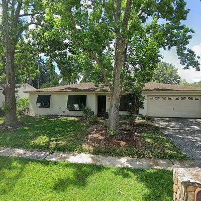 4430 Ranchwood Ln, Tampa, FL 33624