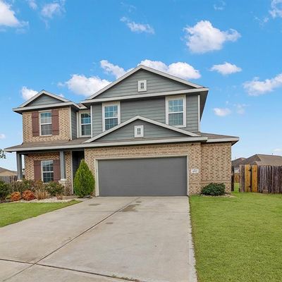 4527 Flycatcher Ct, Baytown, TX 77521