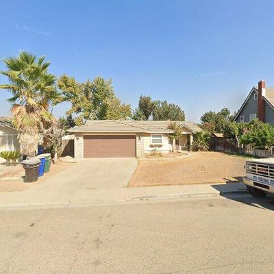 396 E Sycamore Ave, Reedley, CA 93654