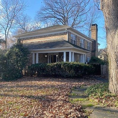 4 Clinton Ave, Ridgewood, NJ 07450