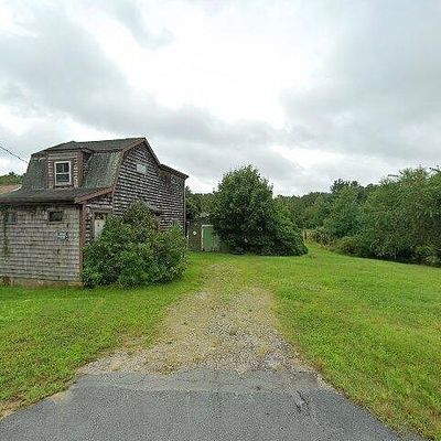 405 Reed Rd, North Dartmouth, MA 02747