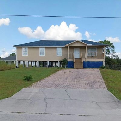 4212 35 Th St Sw, Lehigh Acres, FL 33976