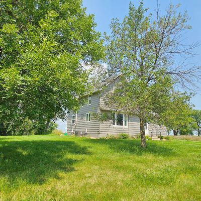 591 90 Th Ave, Slayton, MN 56172