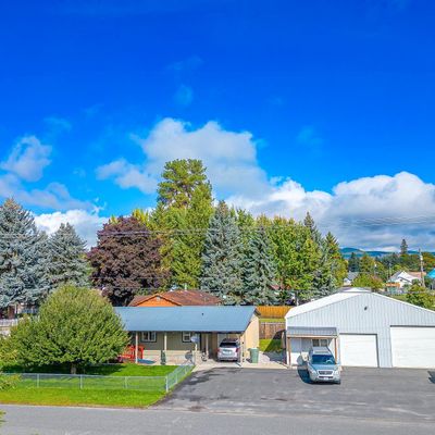 610 W Court Ave, Chewelah, WA 99109