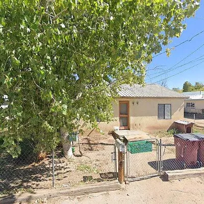 628 Wisconsin St, Belen, NM 87002