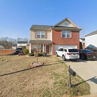 516 Tea Rose Dr, Boiling Springs, SC 29316