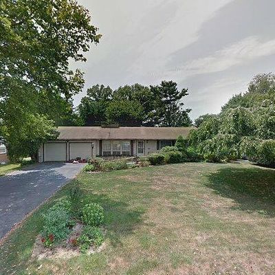 52 Ridgeview Dr, Leola, PA 17540